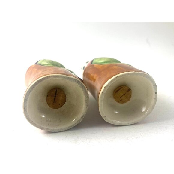 Vintage Hand-Painted Ceramic Grandma Salt & Pepper Shakers Japan - Picture 3 of 4